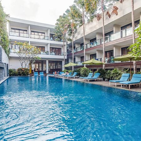 Zen Rooms Kuta Beach Poppies Lane Екстериор снимка