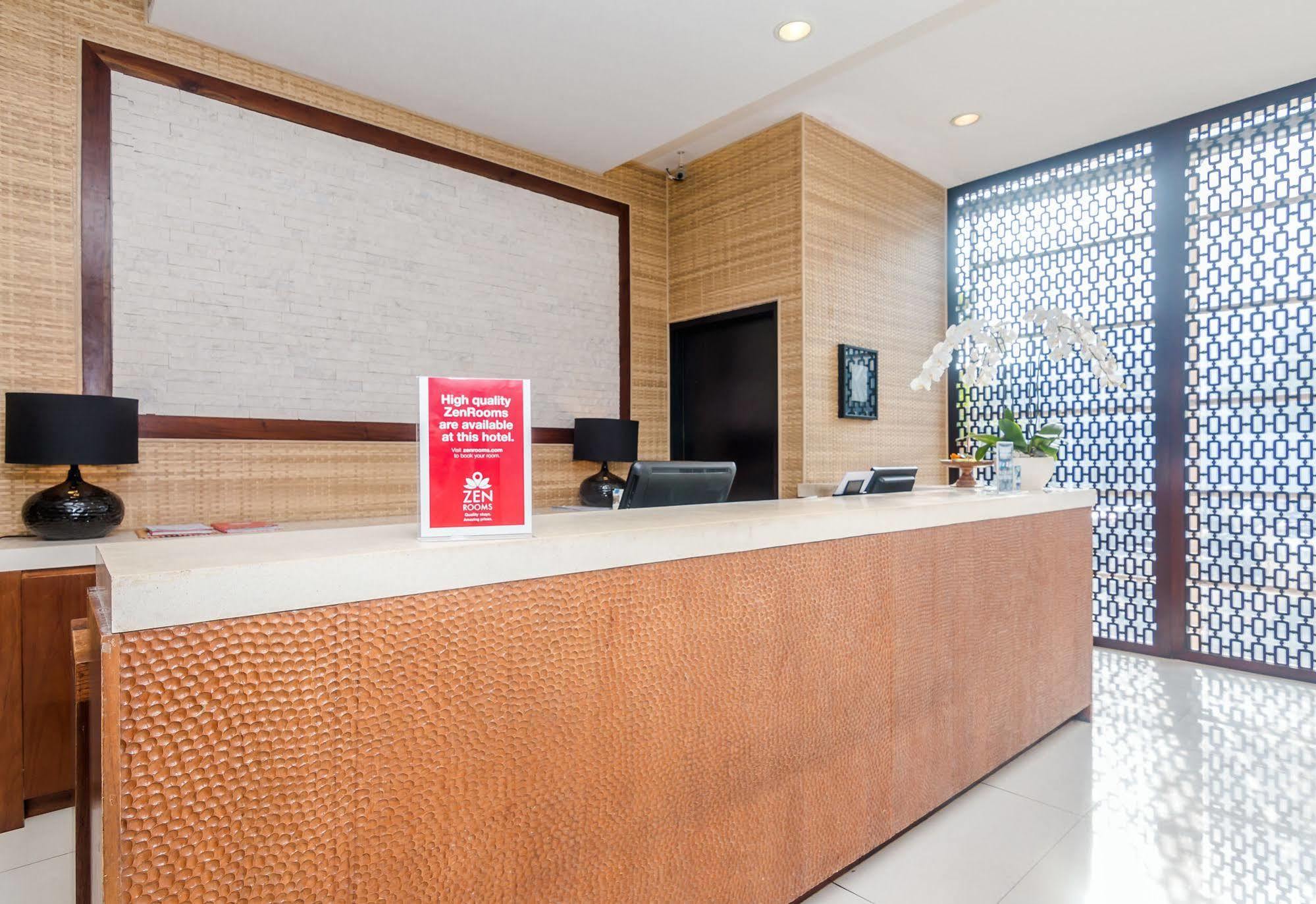 Zen Rooms Kuta Beach Poppies Lane Екстериор снимка