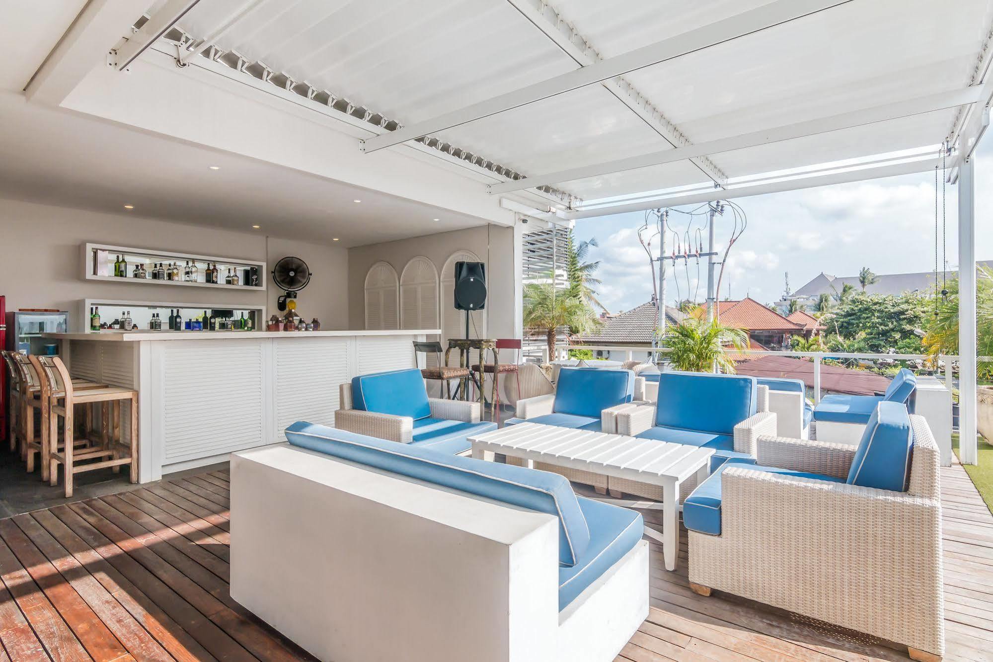 Zen Rooms Kuta Beach Poppies Lane Екстериор снимка