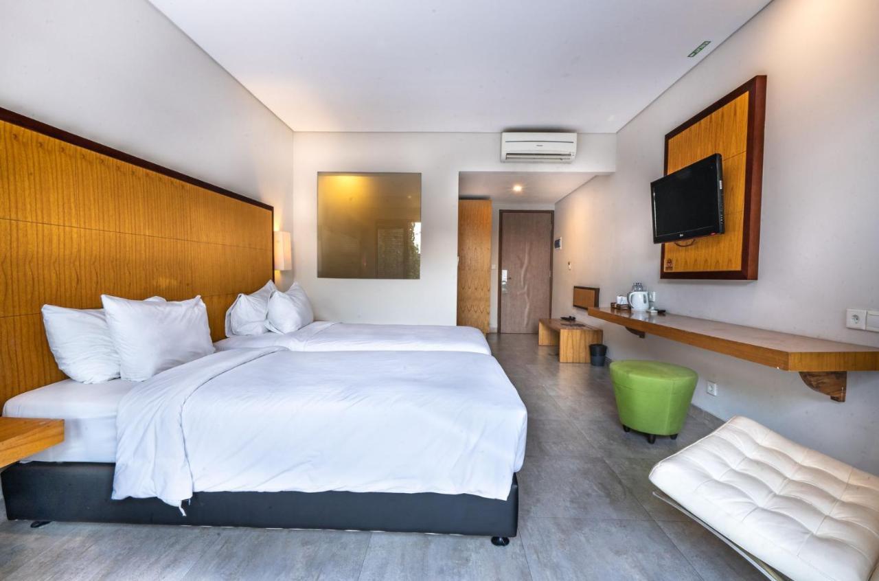 Zen Rooms Kuta Beach Poppies Lane Екстериор снимка